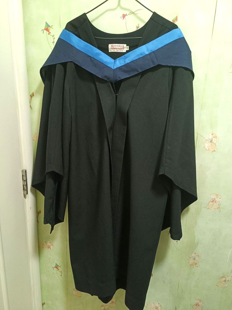 Graduation gown hot sale hku