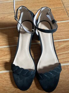 H&M Black Sandals