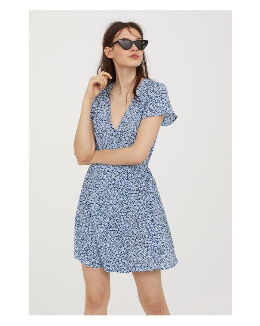 H&m patterned wrap dress best sale