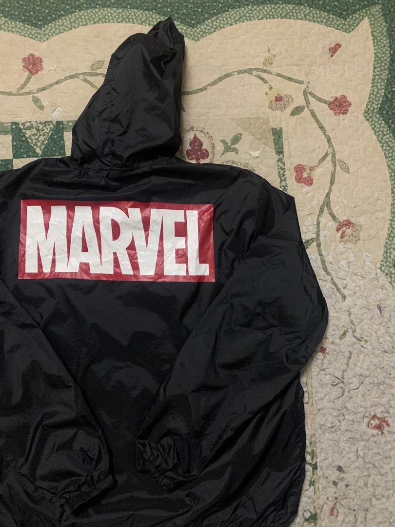 H&m hoodie marvel hot sale