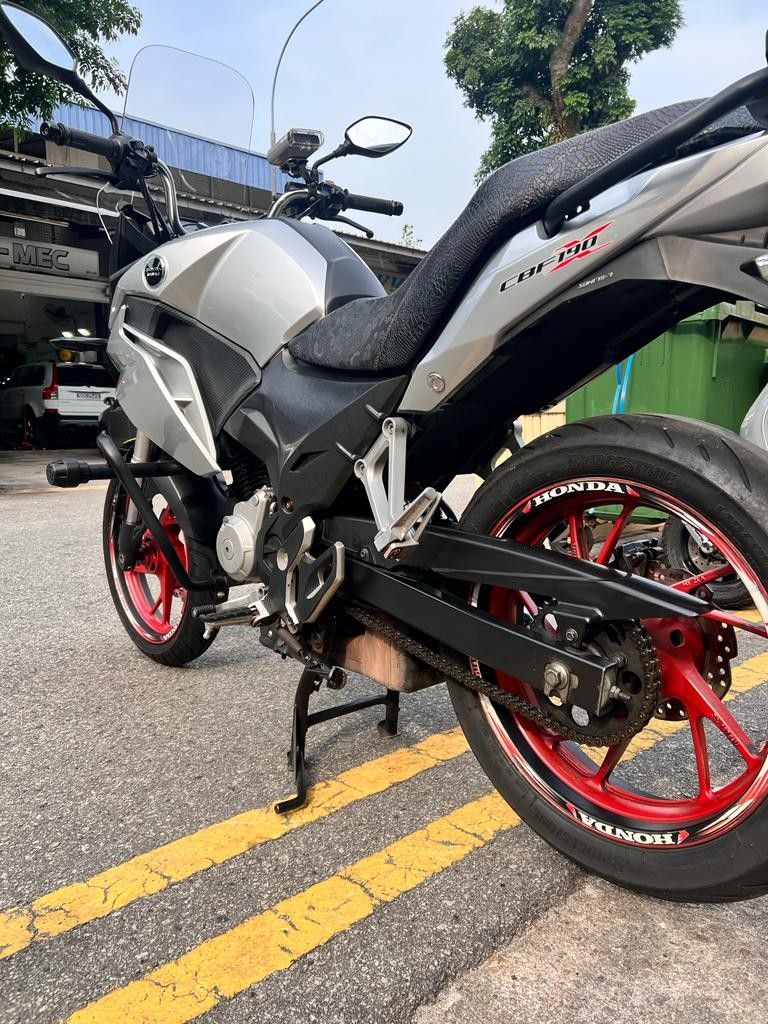 Honda CB190X Fight Hawk COE July 2028 CBF190X, Motorcycles, Motorcycles ...