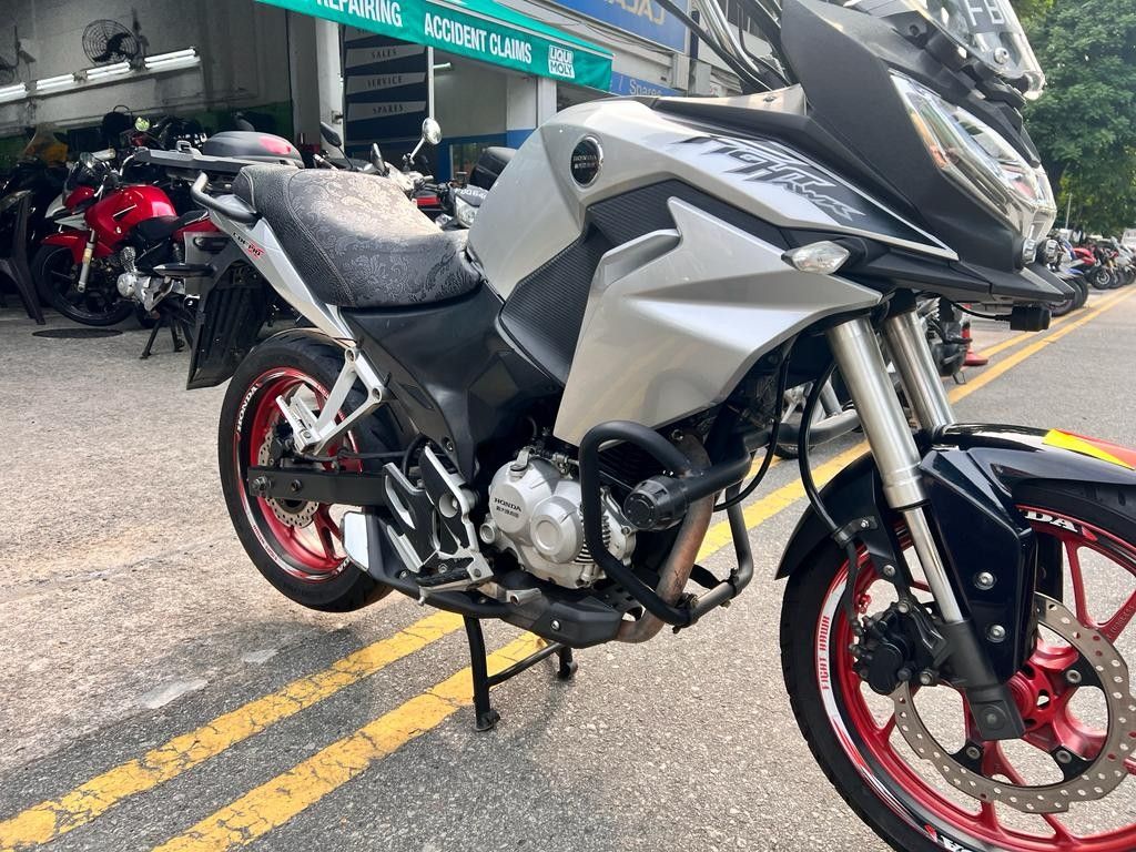 Honda CB190X Fight Hawk COE July 2028 CBF190X, Motorcycles, Motorcycles ...