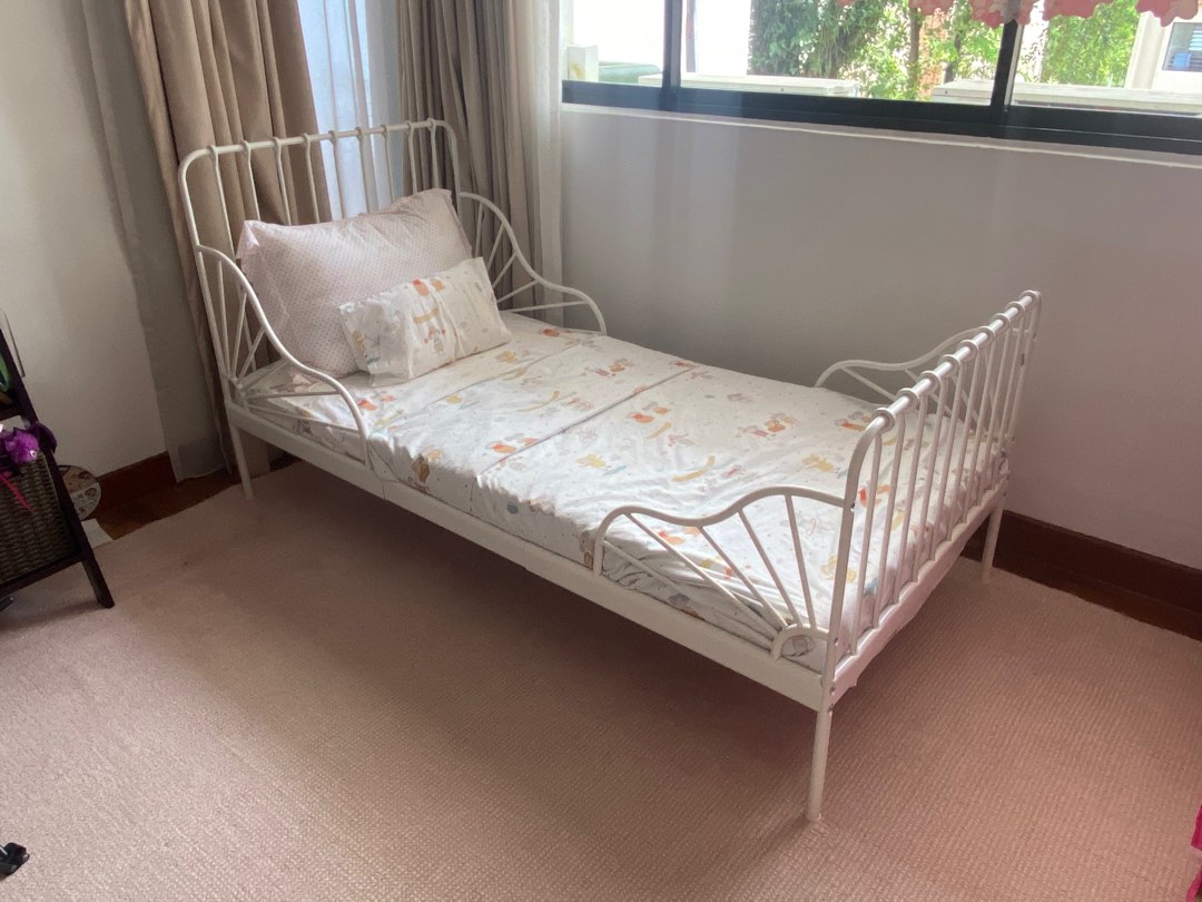 IKEA MINNEN extendable children s bed frame INNERLIG spring