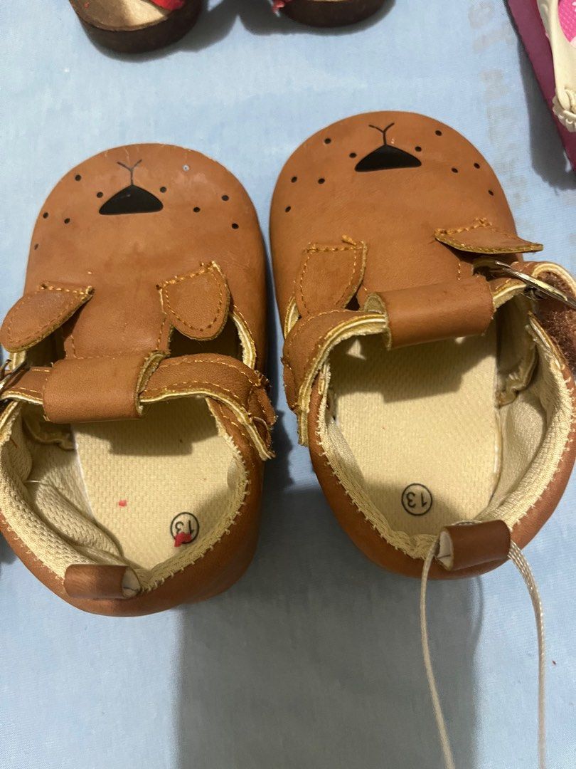 Infant to toddler shoes (Category: Babies & Kids Fashion) located in Caloocan City. Submitted by achurneyk (Listing ID 1195293776, Image 2). Description: Selling my daughter’s infant to toddler shoes, for take all, with free slippers (hindi nagamit). Length in cm is 12 to 12.5 cm. Good for 6 months up to 1 year old. Needs a little bit of washing. .