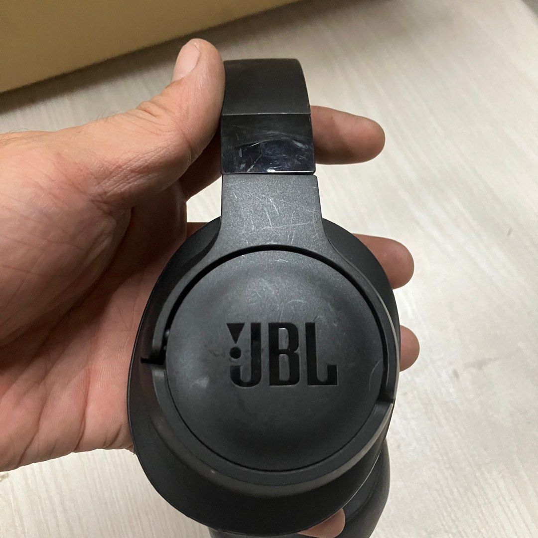 JBL Tune 750BTNC  Wireless Over-Ear ANC Headphones