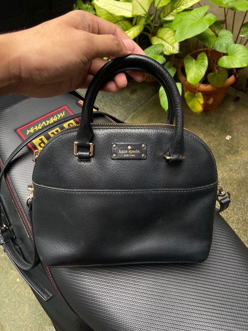 Kate Spade Mini Alma Bag, Luxury, Bags & Wallets on Carousell