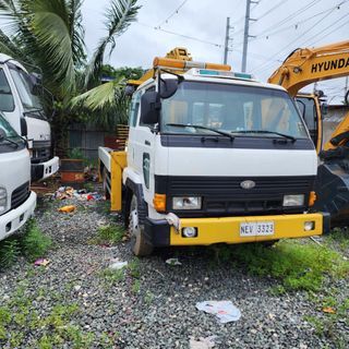 KIA Towing Truck