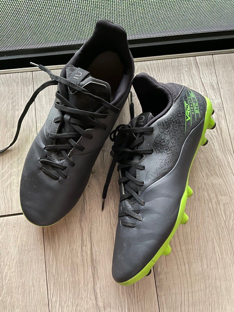 Kipsta boots top