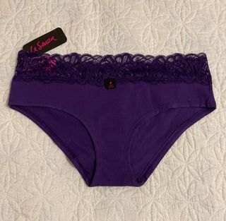 (Category: ) located in . Submitted by mayyaaa1 (Listing ID 1252824655, Image 1). Description: .
