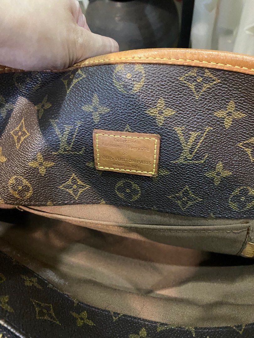 LV Monogram Hiver Bag, Luxury, Bags & Wallets on Carousell