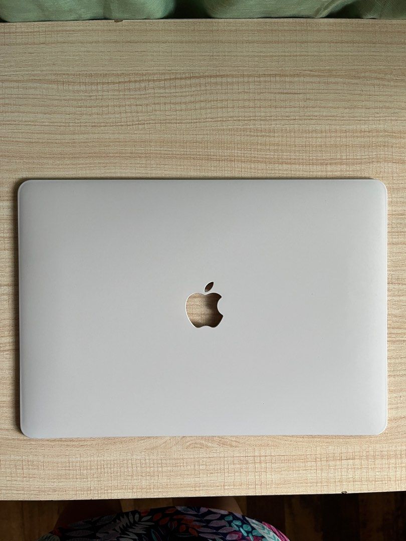 Macbook Pro 2020 M1 Hardshell Case in Beige (Category: Cases & Sleeves) located in Pasig City. Submitted by kimchiwasabi (Listing ID 1252864754, Image 2). Description: Tried this only once on my Macbook and removed it right away. I prefer my laptop bare..