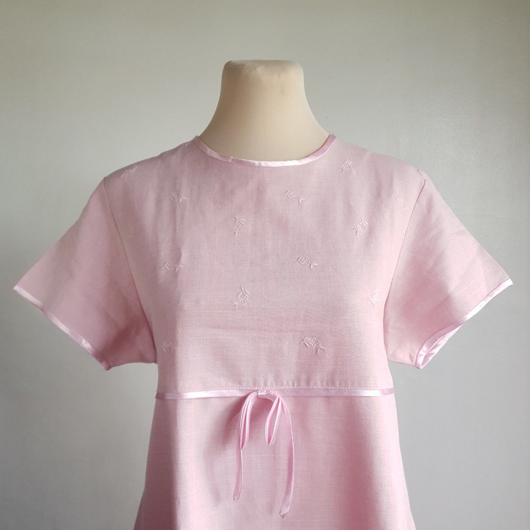 MATERNITY Sunday Dress (Category: Maternity wear) located in San Pedro. Submitted by open_stash (Listing ID 1252843294, Image 3). Description: MATERNITY Sunday Dress W 56 cm x L 106 cm No tagsize - Fits L.
