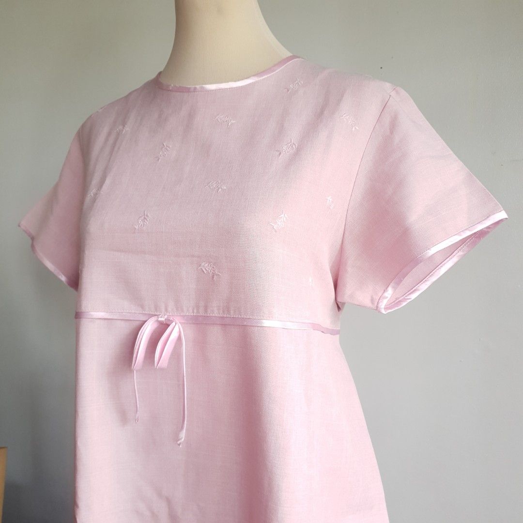 MATERNITY Sunday Dress (Category: Maternity wear) located in San Pedro. Submitted by open_stash (Listing ID 1252843294, Image 2). Description: MATERNITY Sunday Dress W 56 cm x L 106 cm No tagsize - Fits L.