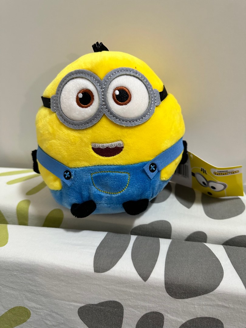 Minion plushie, Hobbies & Toys, Toys & Games on Carousell