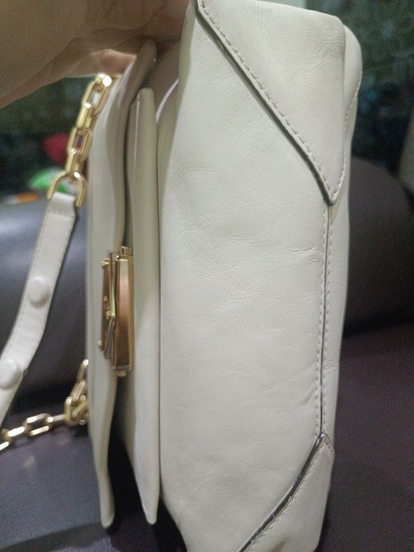 Mk cece white online