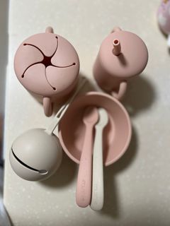 Mushie feeding set