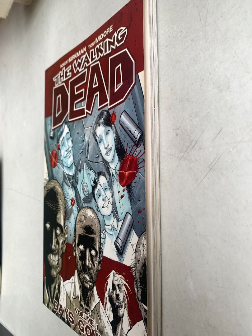 [NC240] Set of 3 The Walking Dead Comic Books (Vol 1, 2 & 3) on Carousell