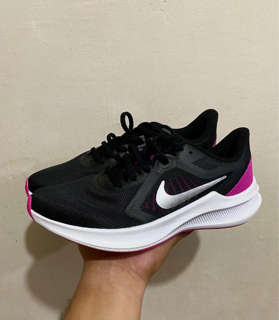 nike downshifter 10 or revolution 5