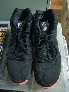Nike Kyrie 4