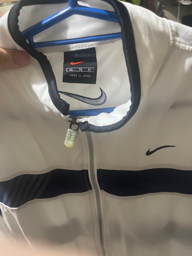mens nike white jacket