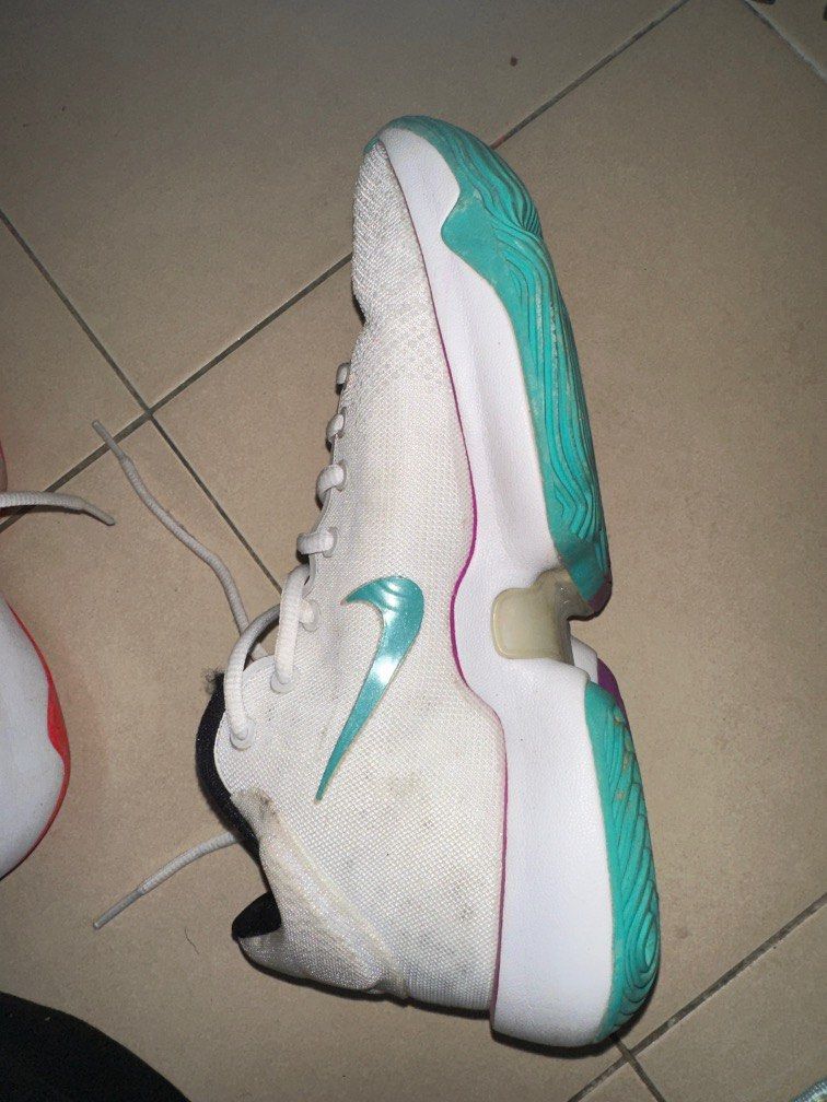 Nike zoom rize sales basketball shoes purple