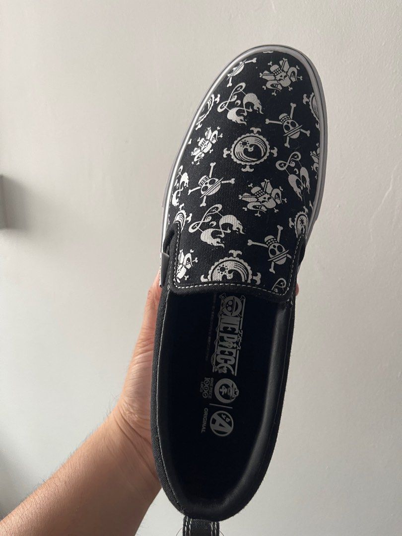 Skechers one piece abc mart 2025