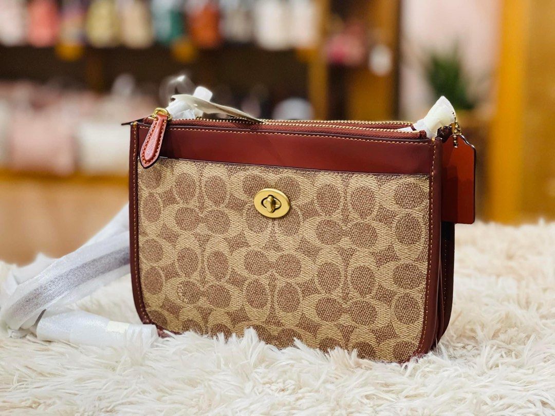 💯ORIGINAL COACH SLIM TURNLOCK DOUBLE ZIP CROSSBODY (Category: Luxury Bags & Wallets) located in Quezon City. Submitted by ashongsstore (Listing ID 1243901773, Image 1). Description: 🐎C0ACH NEW COLLECTION🐎 🇵🇭ONHAND🇵🇭 Slim Turnlock Crossbody Double Zip ‼️Please look at our pictures as that is exactly what you are purchasing‼️ 💯GUARANTEED ORIGINAL AND AUTHENTIC or TRIPLE YOUR MONEY BACK! Not REPLICA, OEM, TOP GRADE QUALITY, AUTHENTIC QUALITY