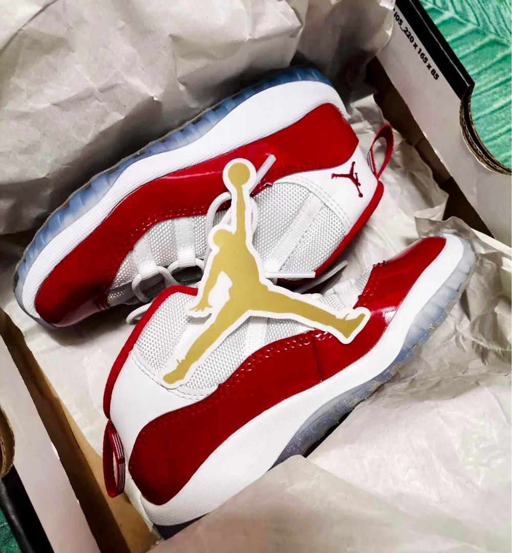Jordan 11 10c top