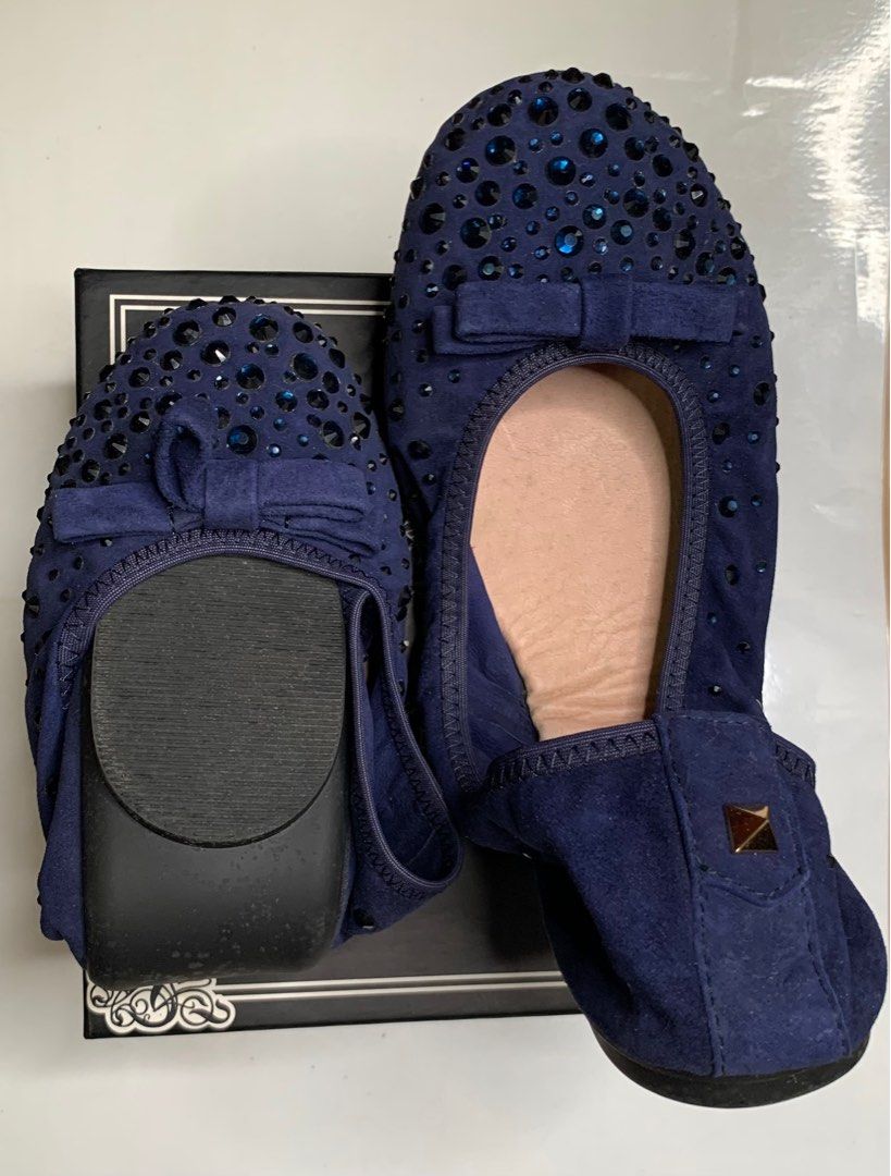 Girls navy flats hot sale
