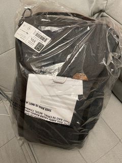 （分類：）位於 。 由 d12eminem 提交（商品編號 1252955878，圖片 1）。簡介： 。
