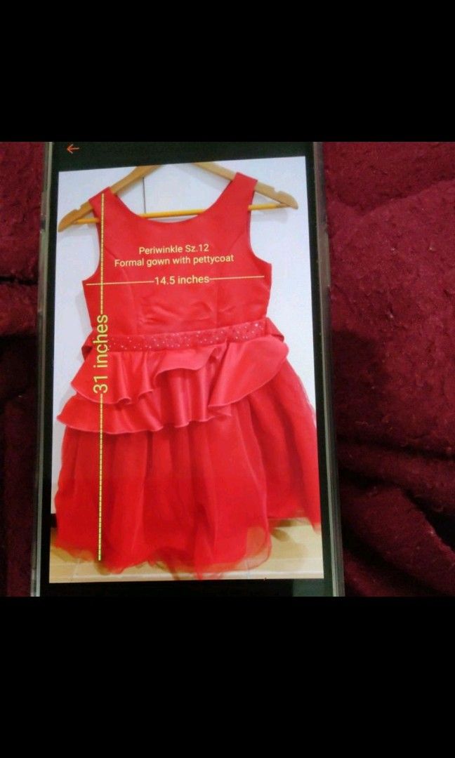 Periwinkle sz12 preloved (Category: Dresses) located in Quezon City. Submitted by m_here (Listing ID 1252911168, Image 3). Description: Periwinkle sz12 Girls Formal dress P500 Almost new. Used once for a short time only. No flaws.