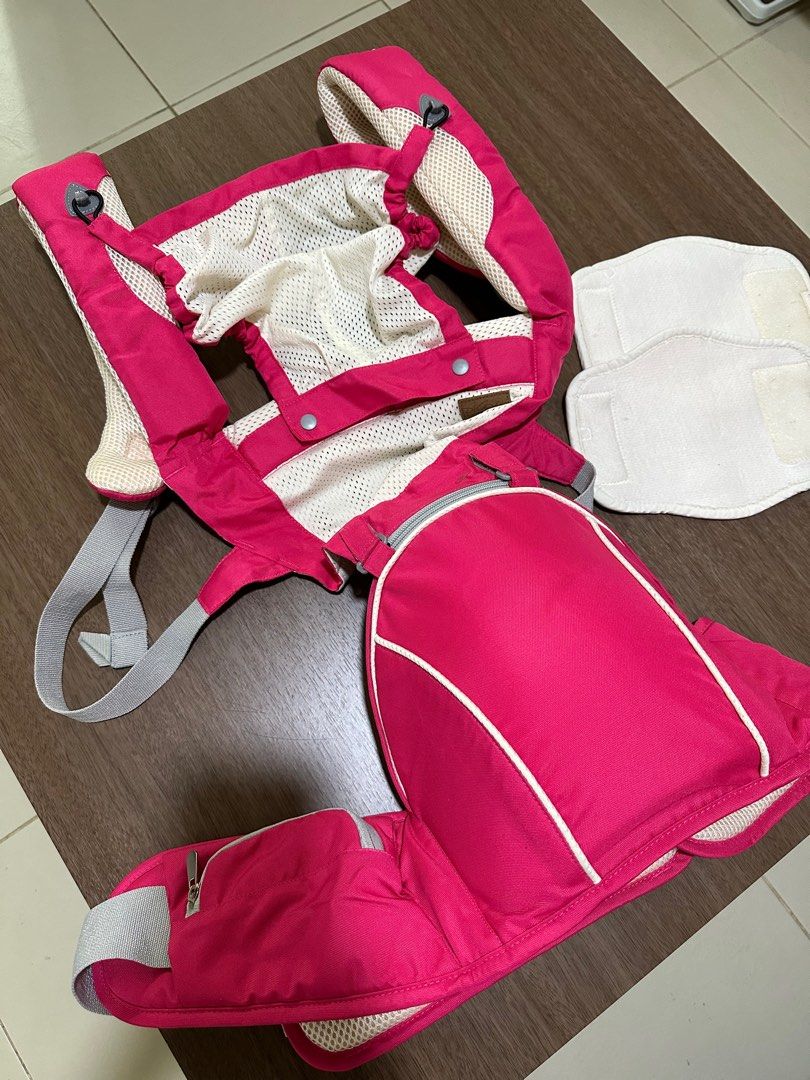 Picolo Baby Carrier on Carousell