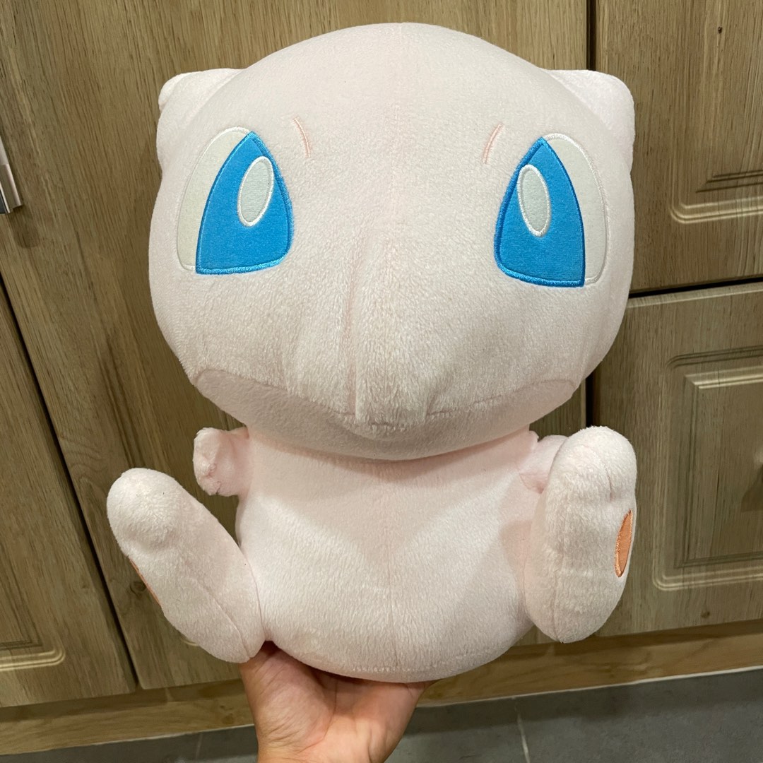 Banpresto outlet mew plush
