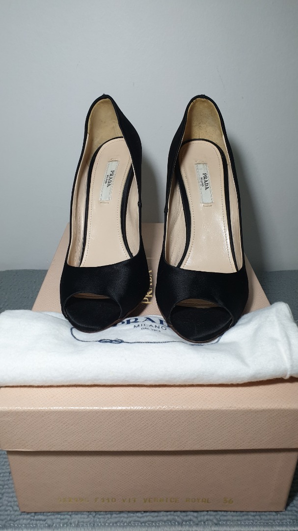 Prada satin pumps sales