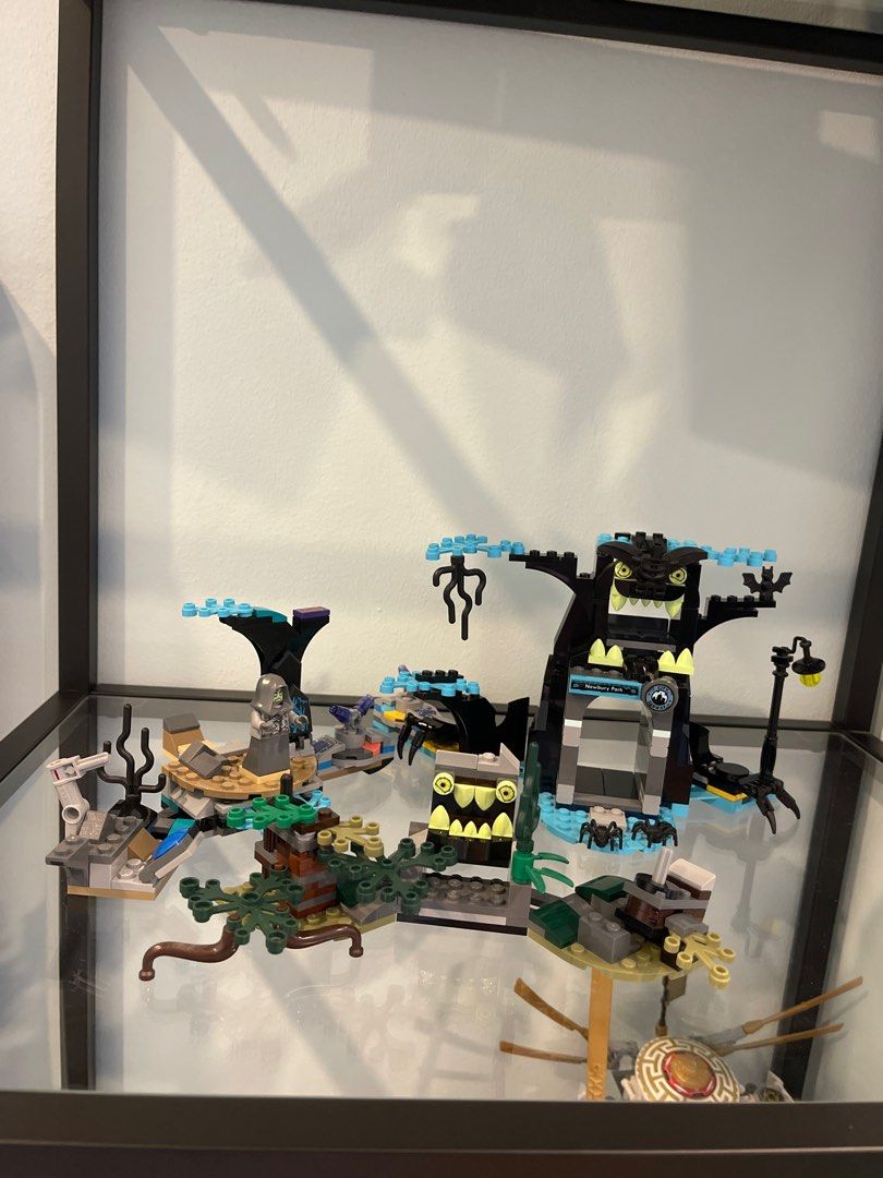 Preloved lego store