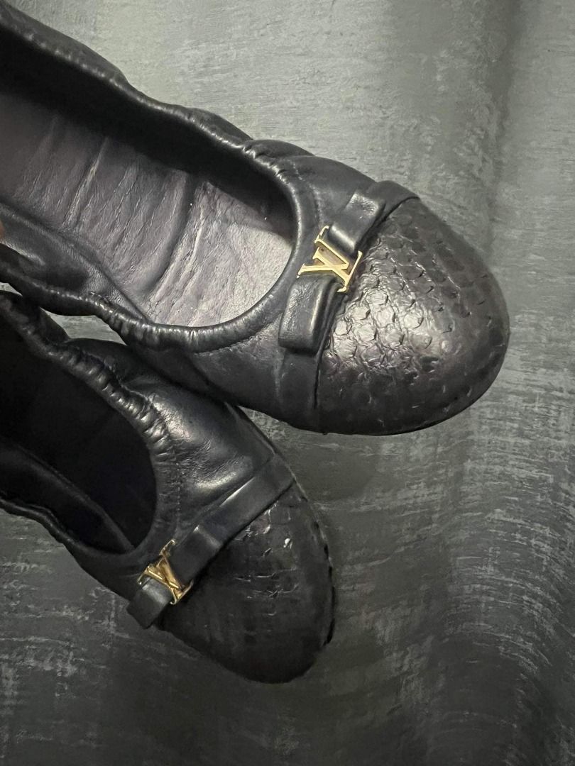 Louis Vuitton Beige Leather Bow Scrunch Ballet Flats Size 38 Louis