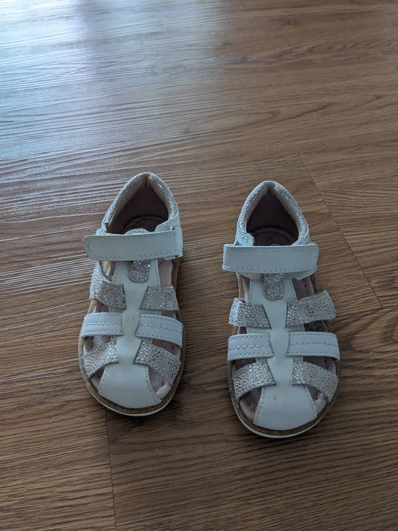 Gold sale infant sandals