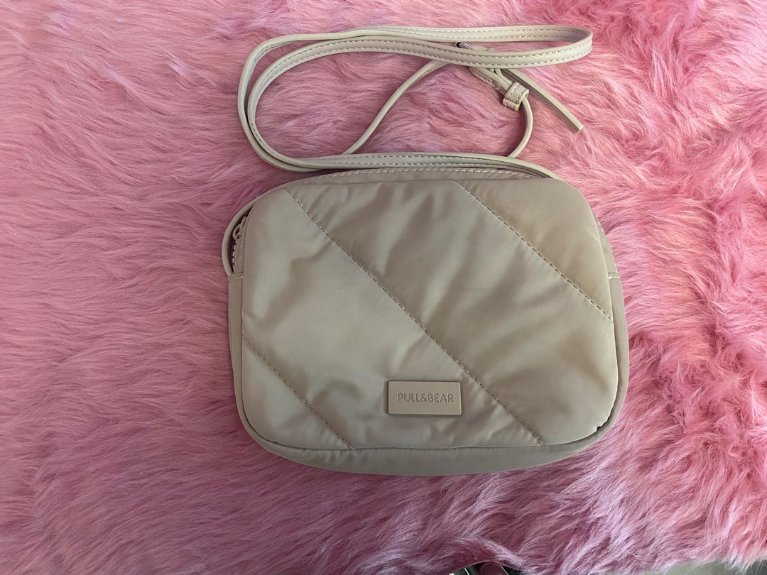 Pull and hotsell bear sling bag