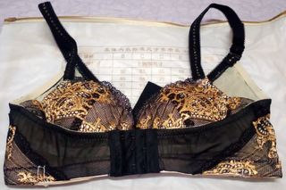 (Category: ) located in . Submitted by lovescent (Listing ID 1252820368, Image 1). Description: .