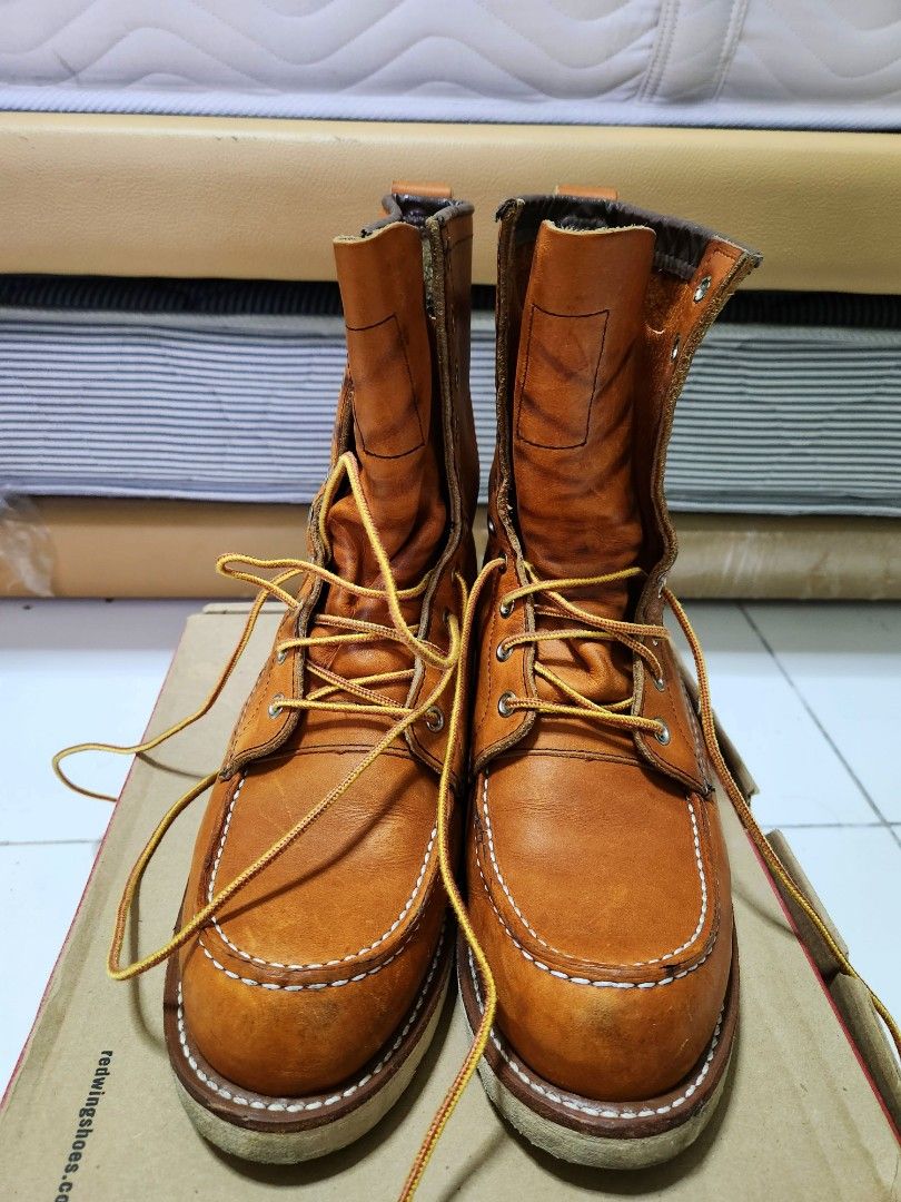 Red wing store 877 boots