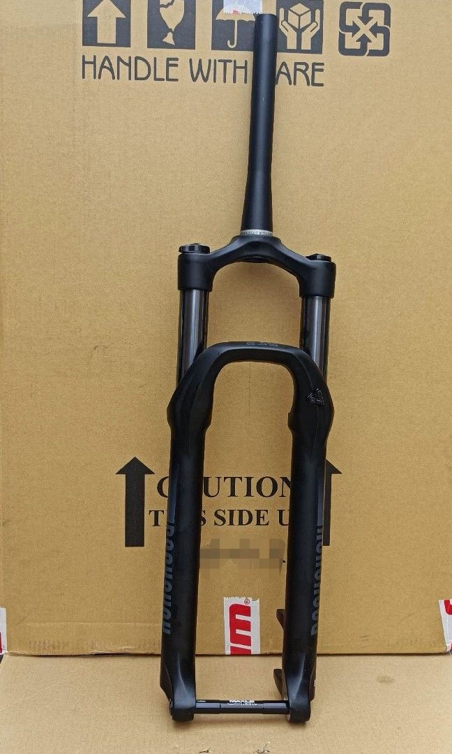 Rockshox hotsell 29 inch