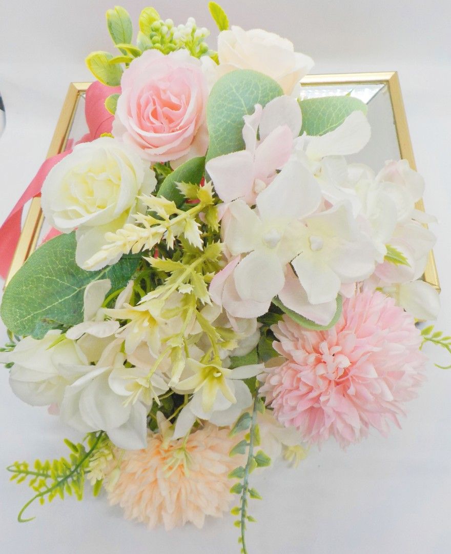 SEWA SET CROWN, VEIL DAN HAND BOUQUET (JB PASIR GUDANG), Women's