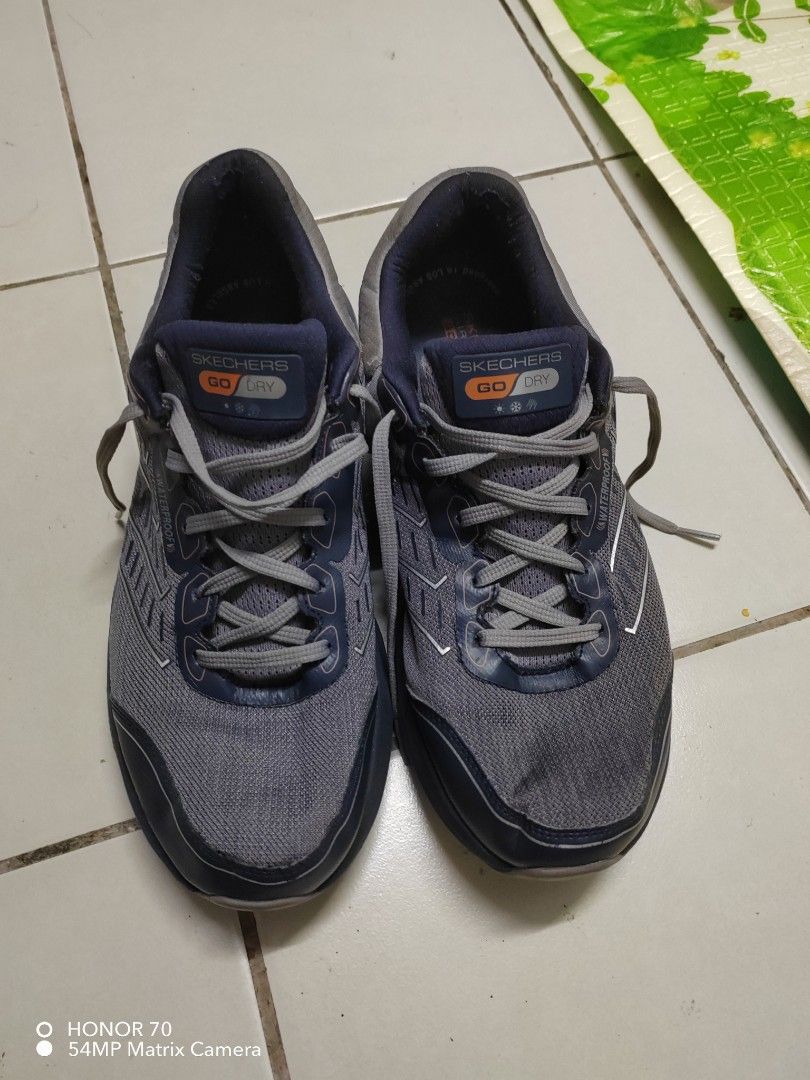 Skechers go 2025 run waterproof
