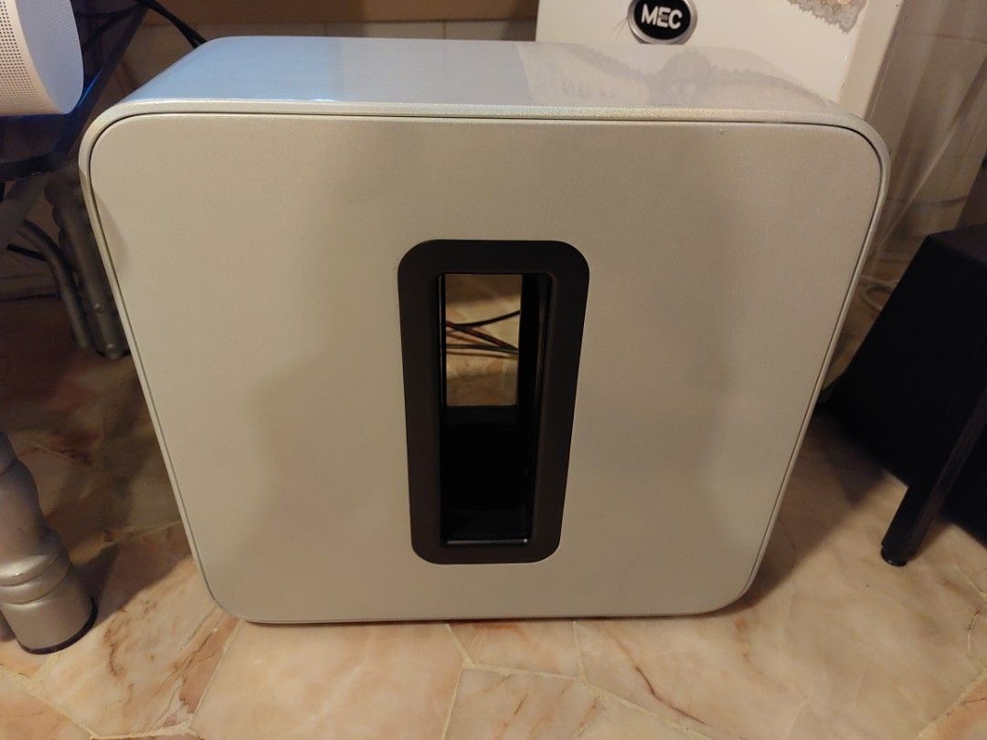 Sonos sub discount top