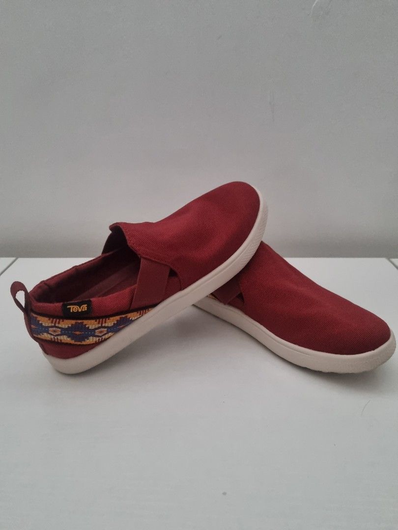 teva slip on womens