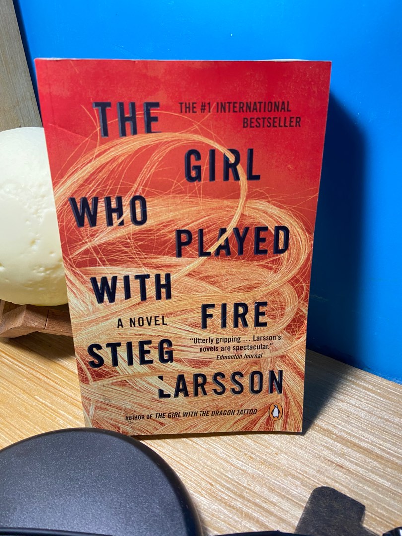 The Girl Who Played with Fire, Hobbies & Toys, Books & Magazines