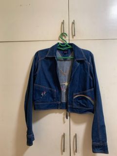 (Category: ) located in . Submitted by august.leo (Listing ID 1252883733, Image 1). Description: .