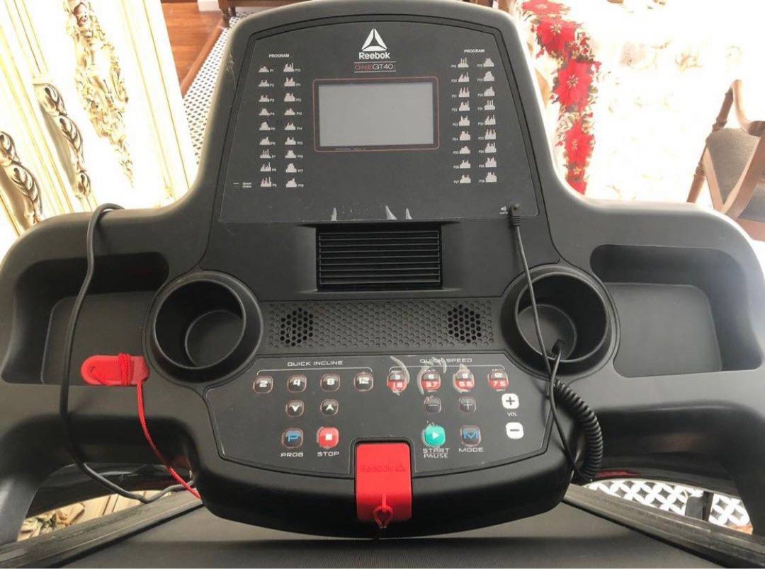 Reebok One GT40s Treadmill Machine