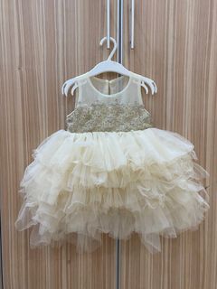 (Category: ) located in . Submitted by thepreciousdrawer (Listing ID 1252863615, Image 1). Description: .