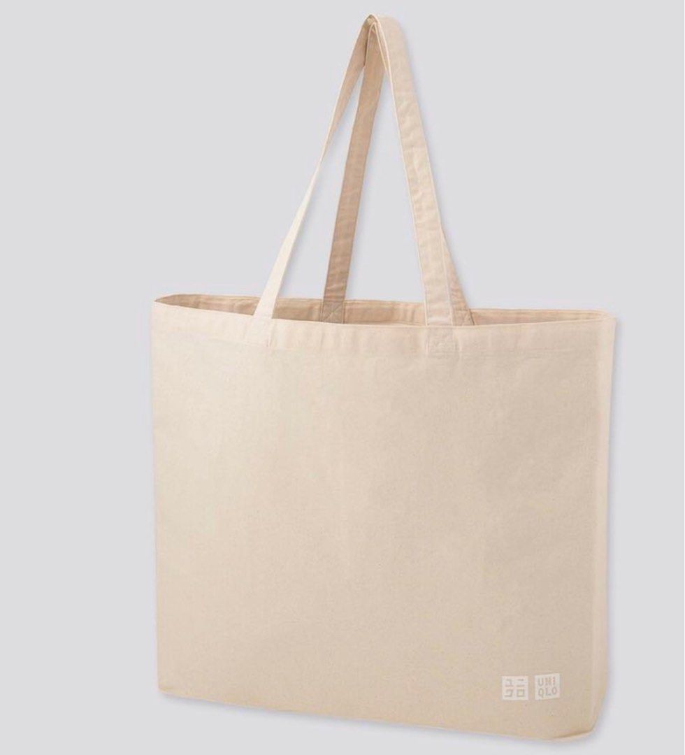 UNIQLO ECO BAG（大）環保購物袋帆布等, 書籍、休閒與玩具, 旅遊相關用品, 旅行必需品及用品在旋轉拍賣